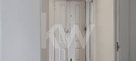 Apartamento de 2 dormitorios en Lisbon, Portugal No. 74338 3