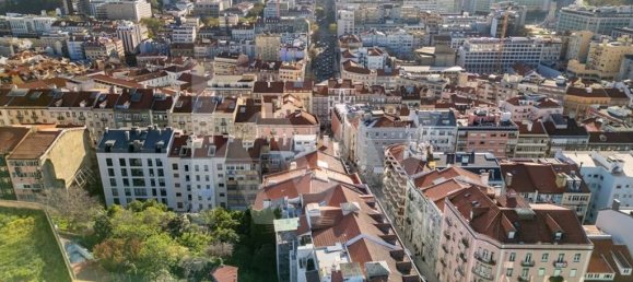 Apartamento de 2 dormitorios en Lisbon, Portugal No. 74338 30