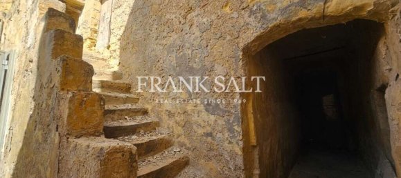 Adosado de 2 dormitorios en Victoria, Malta No. 897 9