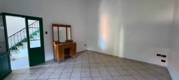 5 rooms Villa in San Giuliano Terme, Italy No. 301719 3