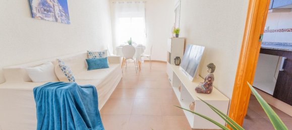 Apartamento de 2 dormitorios en Torrevieja, Spain No. 160381 8