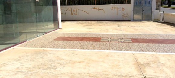 600m² Property in Saronida, Greece No. 6732 11