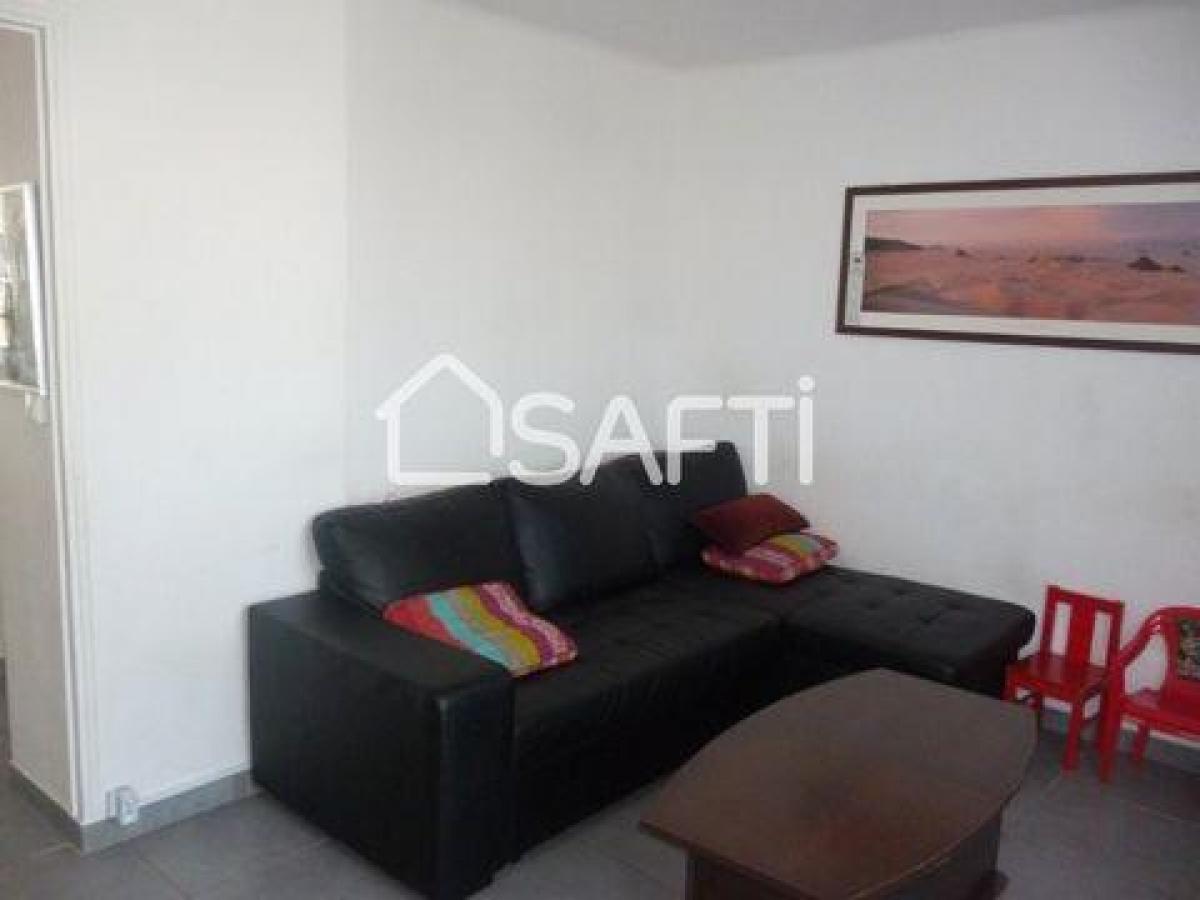 Apartamento de 3 dormitorios en Toulon, France No. 5907