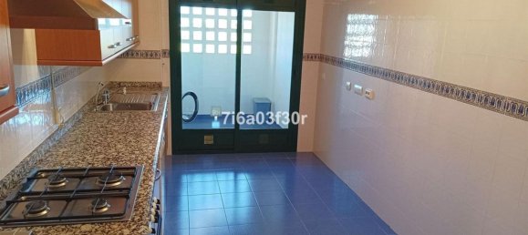 3 bedrooms Apartment in Marbella, Spain No. 62922 18