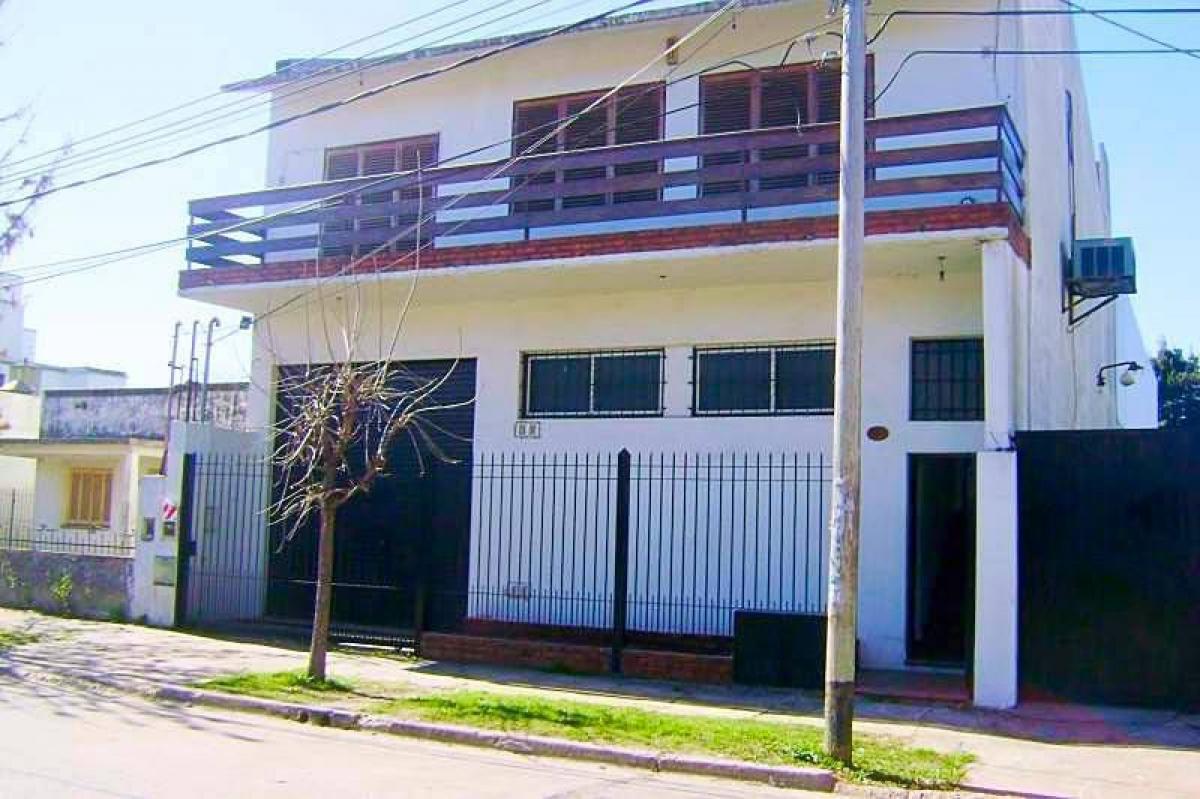 3 bedrooms House in Merlo, Argentina No. 5186