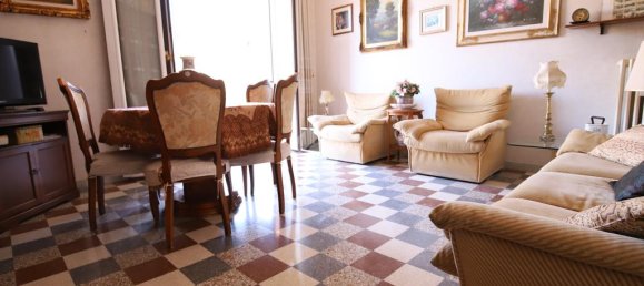 3 bedrooms Apartment in Rome, Italy No. 273414 9
