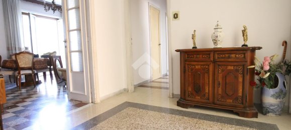 3 bedrooms Apartment in Rome, Italy No. 273414 10