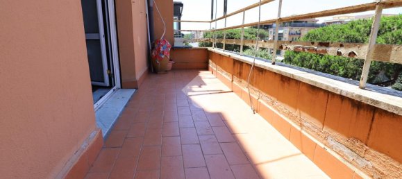 3 bedrooms Apartment in Rome, Italy No. 273414 4