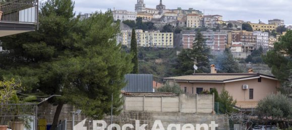 Apartamento de 2 dormitorios en Catanzaro, Italy No. 296155 24