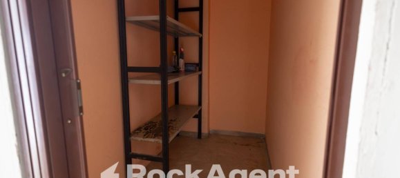 Apartamento de 2 dormitorios en Catanzaro, Italy No. 296155 22