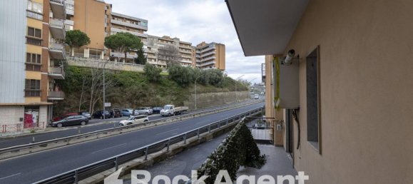 Apartamento de 2 dormitorios en Catanzaro, Italy No. 296155 23