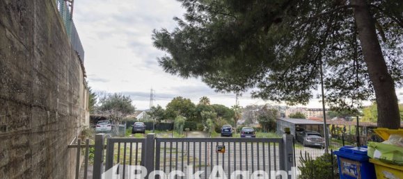 Apartamento de 2 dormitorios en Catanzaro, Italy No. 296155 6