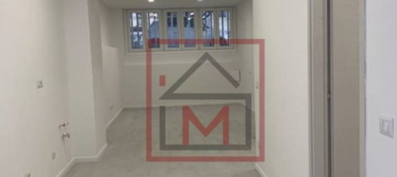 3 rooms Office in Milan, Italy No. 247430 2