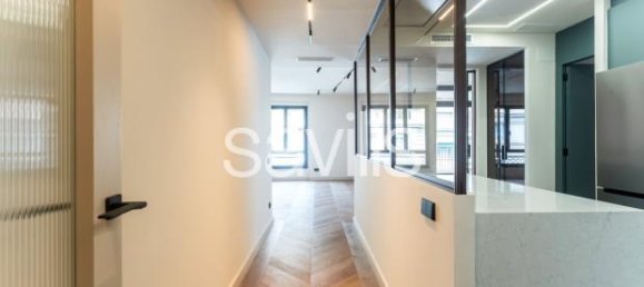 4 bedrooms Apartment in Barcelona, Spain No. 182360 42