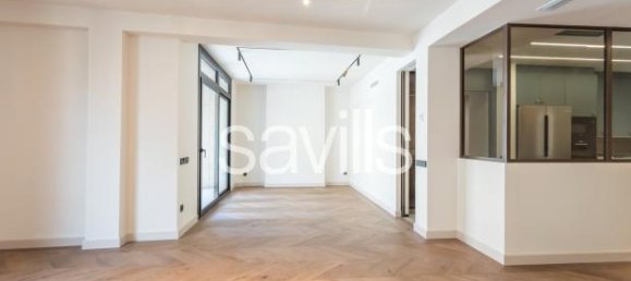 4 bedrooms Apartment in Barcelona, Spain No. 182360 6