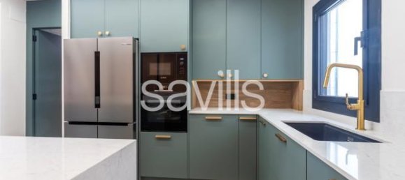 4 bedrooms Apartment in Barcelona, Spain No. 182360 17