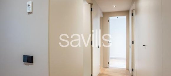 4 bedrooms Apartment in Barcelona, Spain No. 182360 25