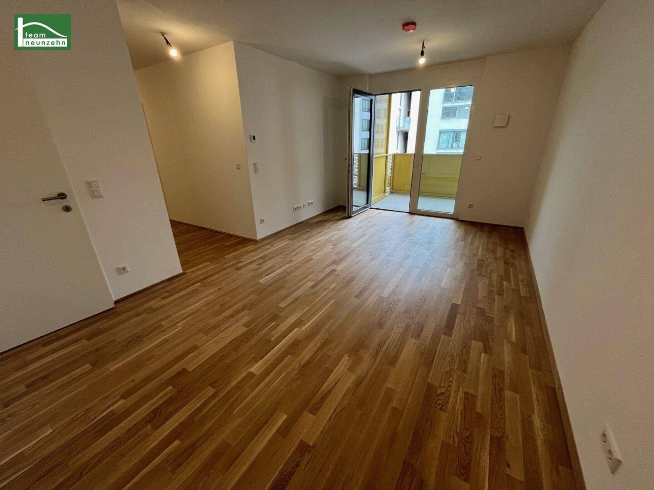 4 rooms Office in Vienna, Austria No. 168526