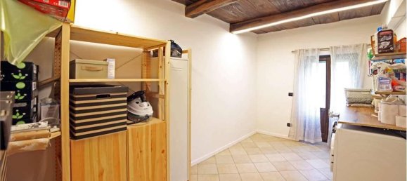 Apartamento de 3 divisões em Nebbiuno, Italy N.º 17906 17