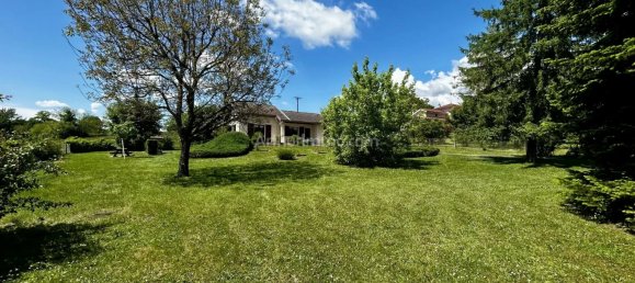 2 غرف نوم منزل في Saint-Victor-de-Morestel, France رقم 202868 10