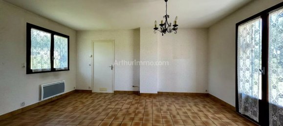 2 غرف نوم منزل في Saint-Victor-de-Morestel, France رقم 202868 7