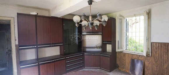 Casa de 4 dormitorios en Sant'Ilario d'Enza, Italy No. 195573 12