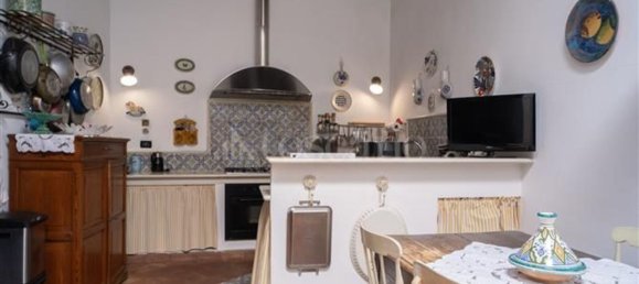 12 rooms Apartment in Palermo, Italy No. 46286 19