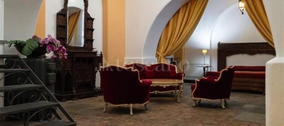 12 rooms Apartment in Palermo, Italy No. 46286 15