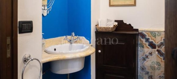 12 rooms Apartment in Palermo, Italy No. 46286 40