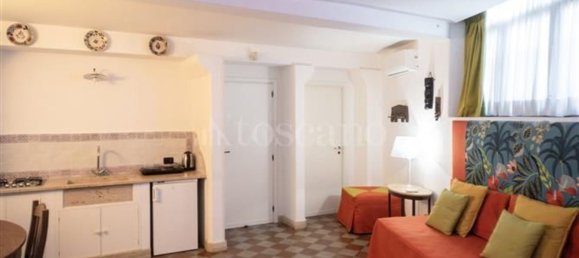 12 rooms Apartment in Palermo, Italy No. 46286 27