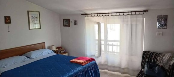 3 rooms Apartment in Magione, Italy No. 87058 3