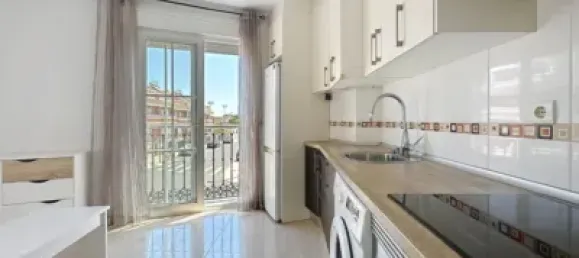 Apartamento de 2 dormitorios en Almería, Spain No. 174494 3