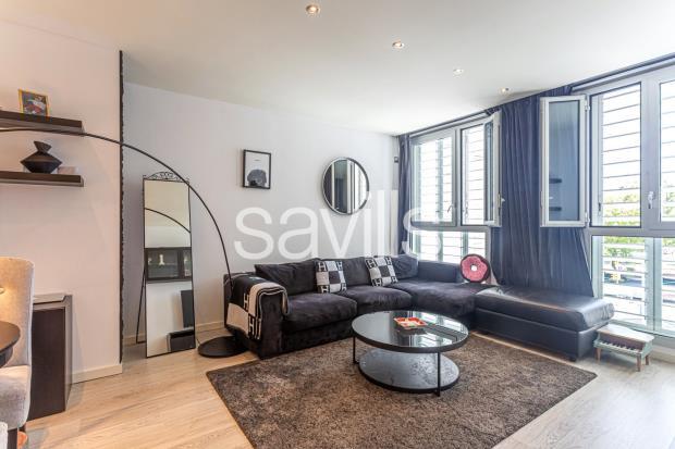 Apartamento T3 em Ciutat Vella, Spain N.º 182339