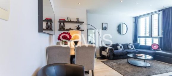 Apartamento T3 em Ciutat Vella, Spain N.º 182339 25