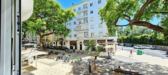 5 bedrooms Apartment in Lisbon, Portugal No. 213057 9