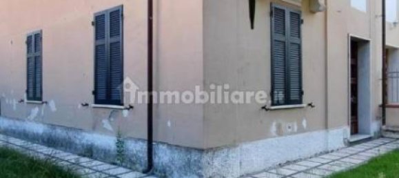 Casa de 4 dormitorios en Carrara, Italy No. 48102 33