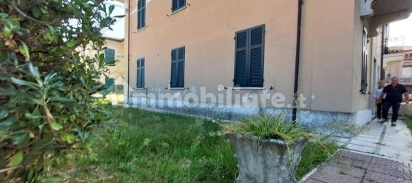 Casa de 4 dormitorios en Carrara, Italy No. 48102 36