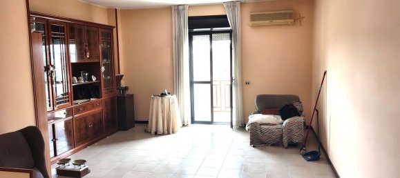 4 bedrooms Apartment in Caserta, Italy No. 314366 5