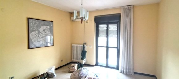 4 bedrooms Apartment in Caserta, Italy No. 314366 10
