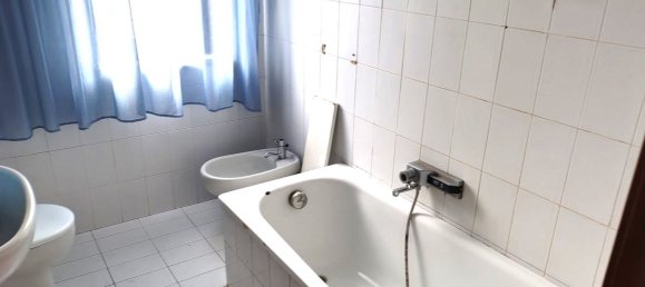 4 bedrooms Apartment in Caserta, Italy No. 314366 13