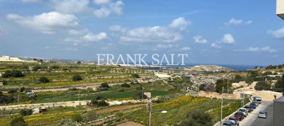 Apartamento T3 em Gharghur, Malta N.º 10009 2