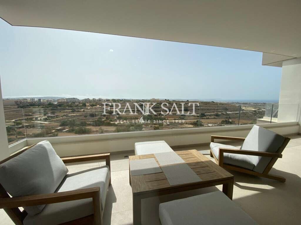 Apartamento T3 em Gharghur, Malta N.º 10009