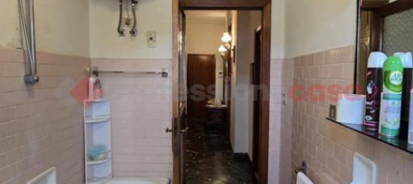 5 rooms Apartment in Arezzo, Italy No. 43734 28