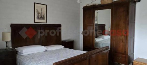 5 rooms Apartment in Arezzo, Italy No. 43734 15