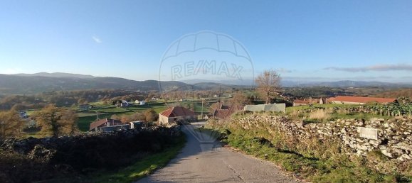 2 bedrooms House in Salto, Portugal No. 166824 11