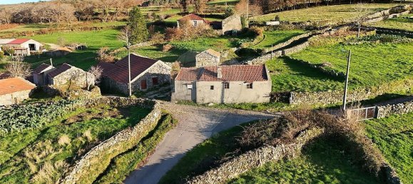 2 bedrooms House in Salto, Portugal No. 166824 13