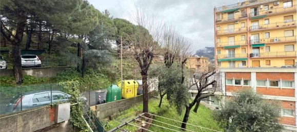 4-salle Appartement à Genoa, Italy No. 35129 32