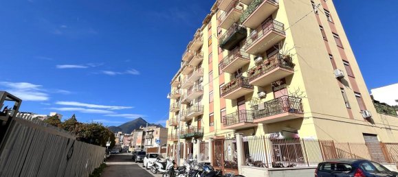 Квартира с 5 комнатами в Палермо, Италия № 3135 21