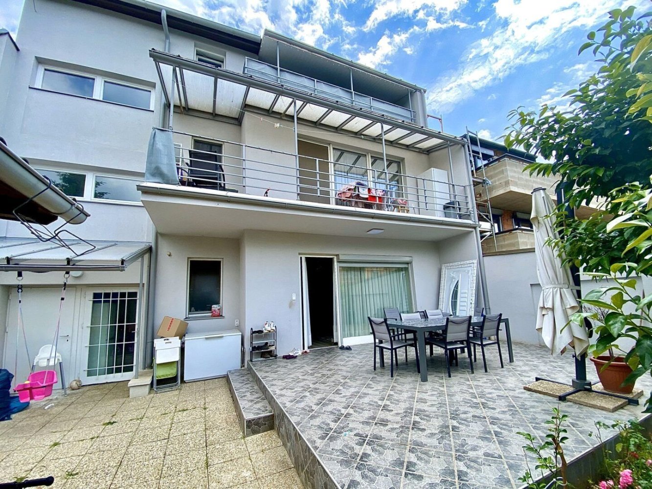 10 rooms House in Stockerau, Austria No. 33598