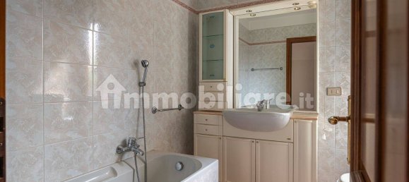 5 bedrooms Villa in Bassano del Grappa, Italy No. 344663 23